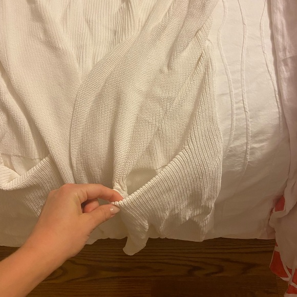 Sweater - Picture 2 of 4